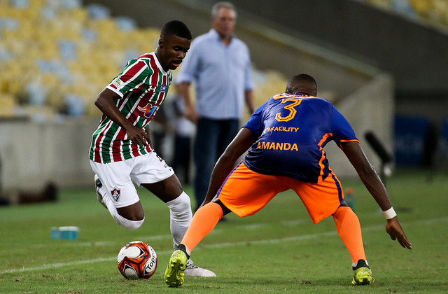 Na volta ao Macaranã, Flu bate Nova Iguaçu e se garante na semifinal do Carioca