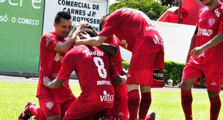 Noroeste buscou a igualdade com o Rio Preto (Foto: Bruno Freitas / ECN)