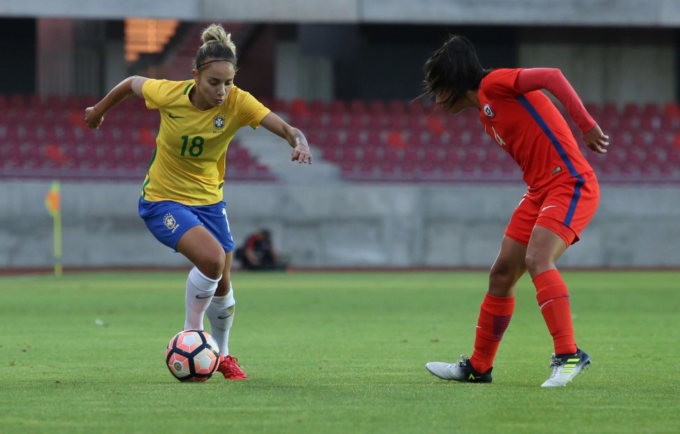 Sem estrelas, Vadão convoca 15 atletas para período de treinos da seleção