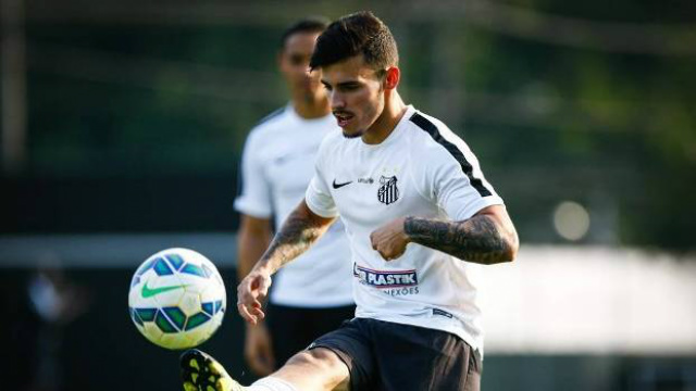 Gerente do Santos diz que Corinthians assume risco se contratar Zeca: ‘Há uma multa’