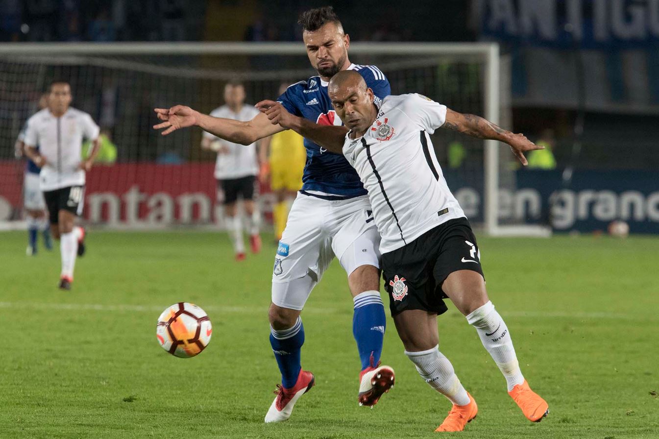 LIBERTADORES: Corinthians e Flamengo buscam primeira vitória