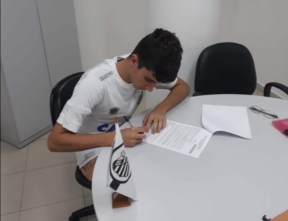 Segundona Sub 23: Revelação do José Bonifácio assina com o Santos