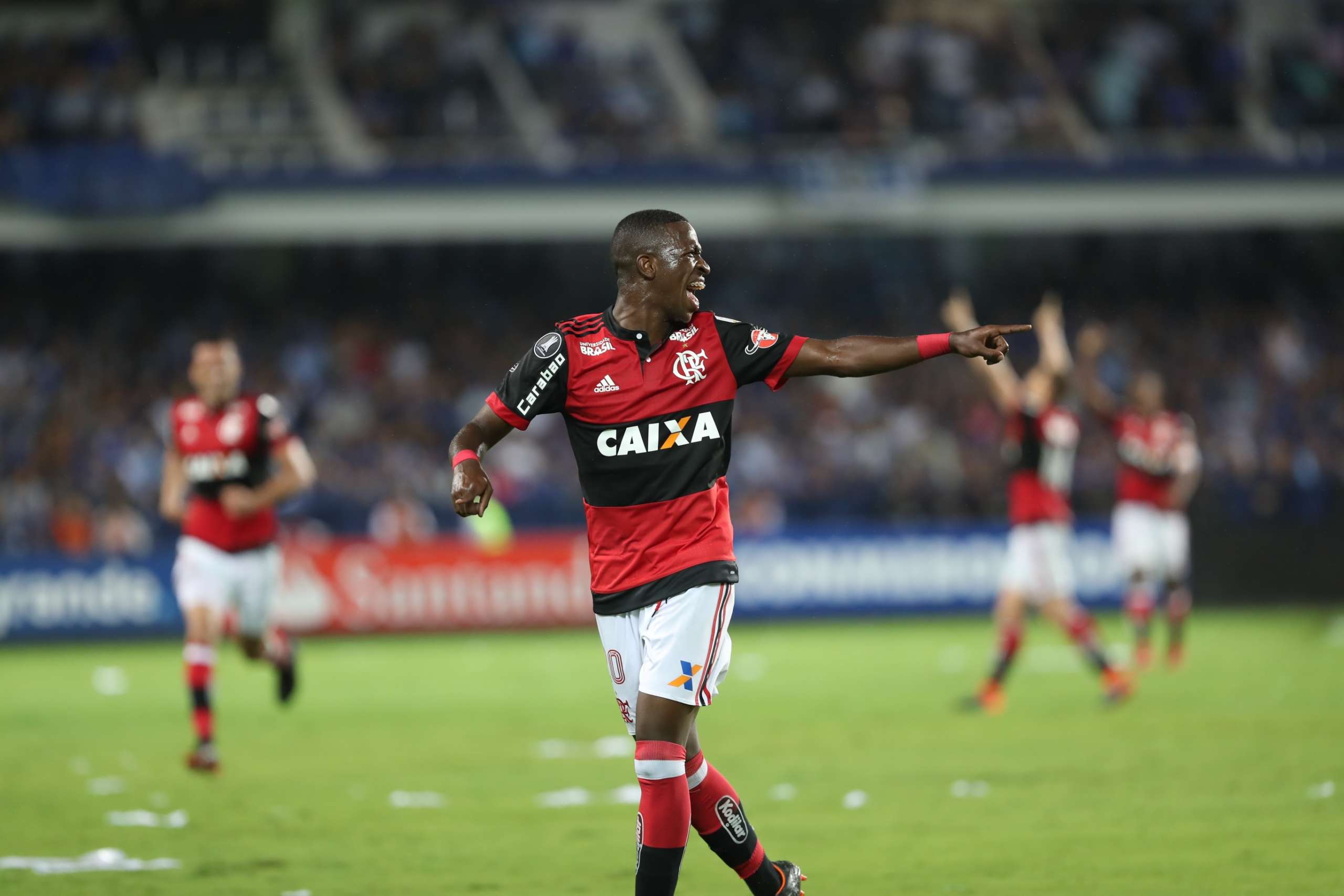 Libertadores: Vinicius Jr admite que vitória do Flamengo ‘ficou marcada’ em sua vida