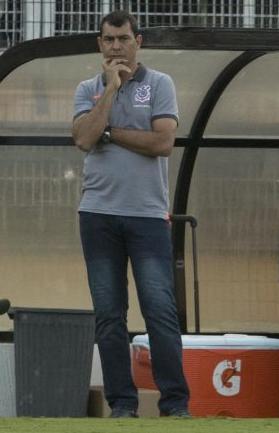 Fábio Carille reprovou seu time, mas acredita na vaga