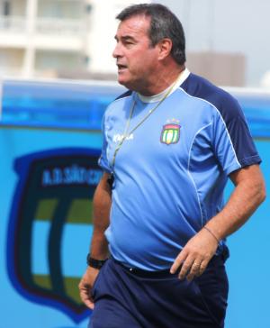 Pintado com ótimo desempenho à frente do Azulão