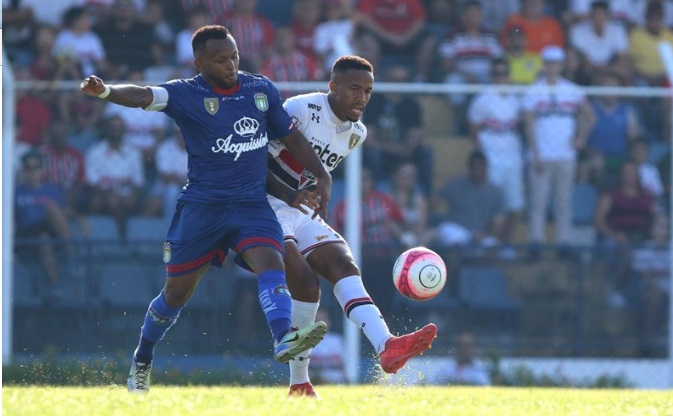 O experiente Chiquinho voltou a fazer a diferença para o São Caetano contra o São Paulo