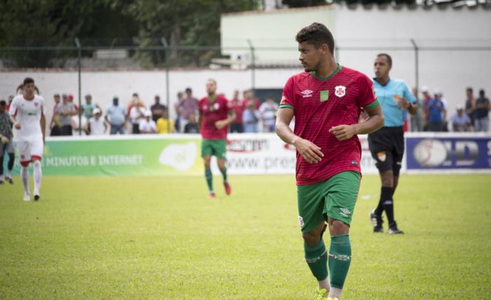 Portuguesa Santista x Taboão da Serra - Por objetivos distintos, é vencer ou vencer! (Foto: Douglas Teixeira)