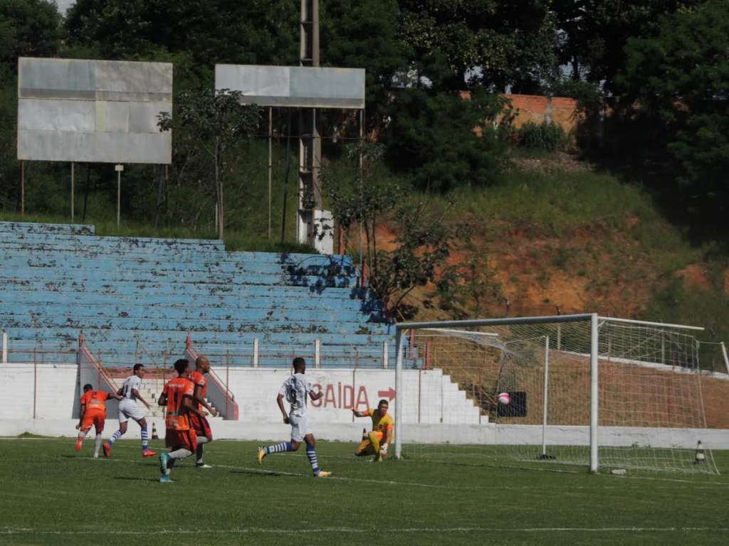 São Carlos São Carlos tenta embalar quarta vitória seguida para classificar