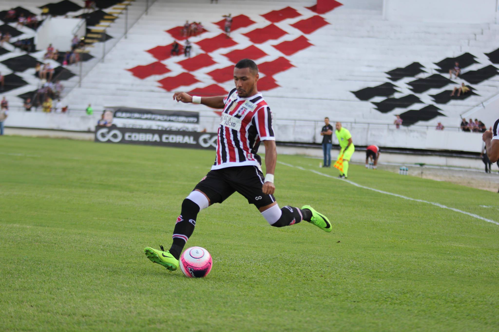 Treze 0 x 0 Santa Cruz – Coral se classifica e elimina o Galo