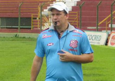 Série D: Ex-goleiro de Santos e Roma é o novo técnico do Linense