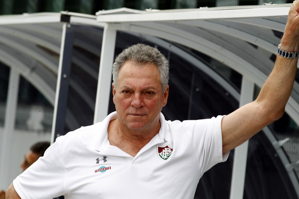 Carioca: ‘O Fluminense fez um jogo praticamente perfeito’, diz Abel Braga