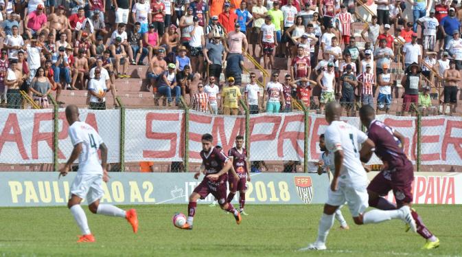 Sertãozinho levou o gol da Portuguesa no final e perdeu vaga nas semifinais. Foto: Luciano André