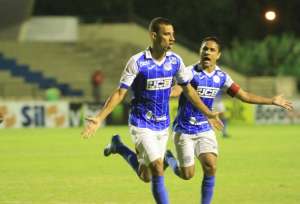 São Bento 3 x 1 Ponte Preta - Macaca perde, mas avança à decisão do Interior