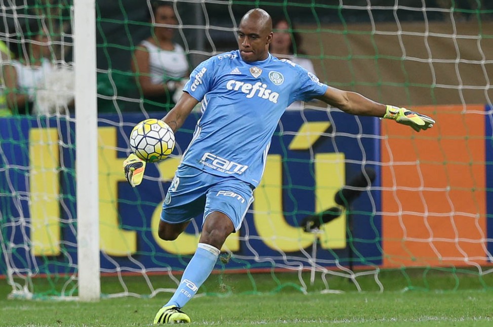 Jailson brilhou na vitória do Palmeiras