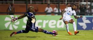 Gabriel diz que Santos criou mais e aposta em reviravolta na semifinal