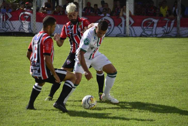 CAPIXABA: Serra vence Rio Branco VN por 1 a 0 e pega Real Noroeste na final