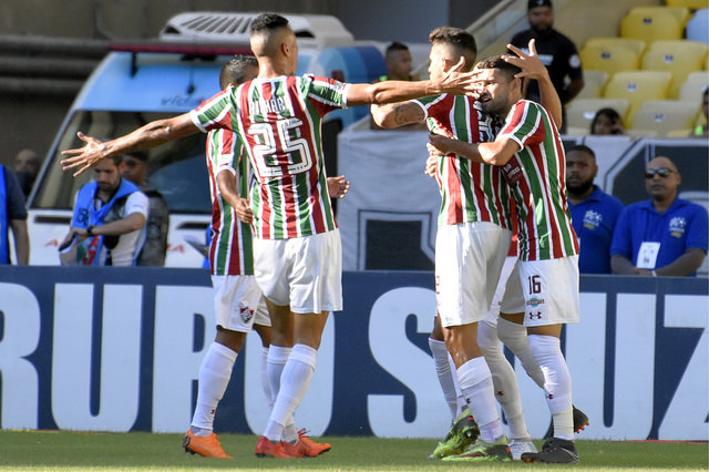 Fluminense passou como quis pelo Botafogo