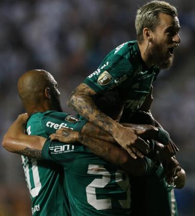 Palmeiras festejou muito a vitória 'fora de casa'