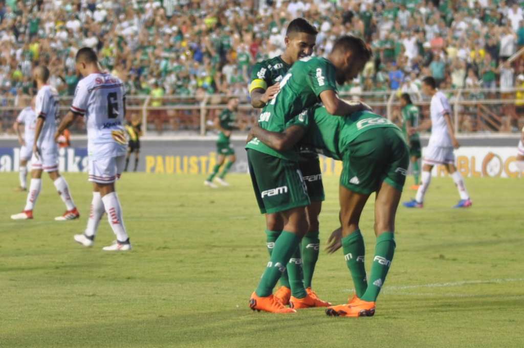 Artilheiro do Paulistão, Borja torce para Palmeiras eliminar o Santos