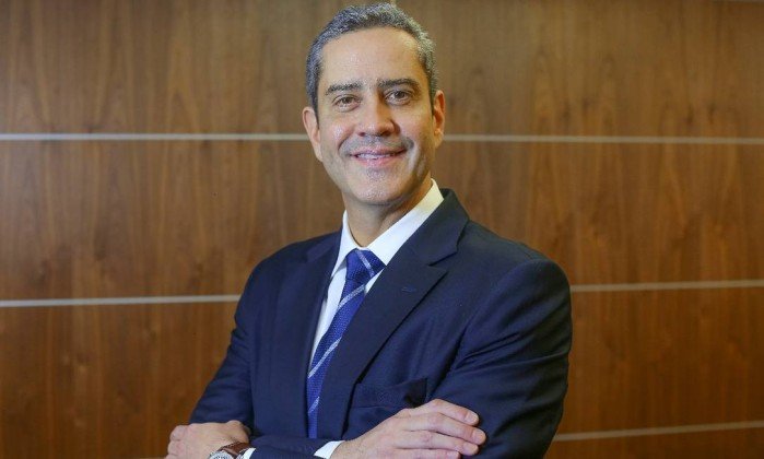 Em Berlim, sucessor de Del Nero acompanha treino da seleção para amistoso