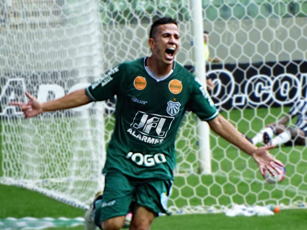 Potita acerta com a Caldense para a disputa da Série D do Campeonato Brasileiro (Fotos: Renan Muniz / Caldense)