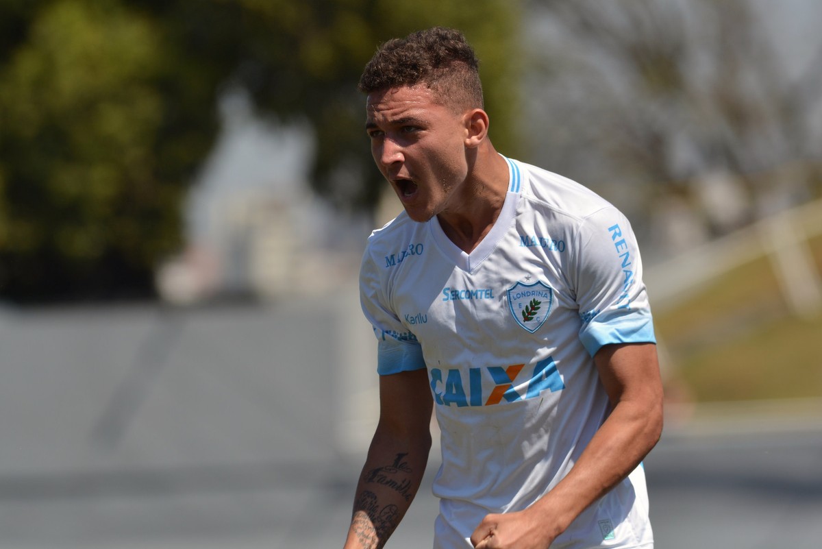 Para reforçar ataque, Ponte quer Pepê, do Grêmio, e Alisson Safira