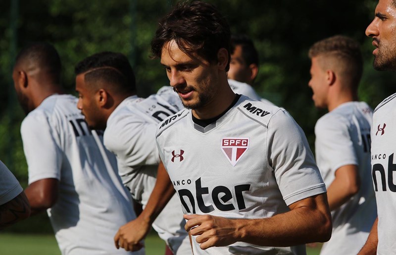 Paulistão: São Paulo fecha treino e divulga lista de relacionados com Rodrigo Caio