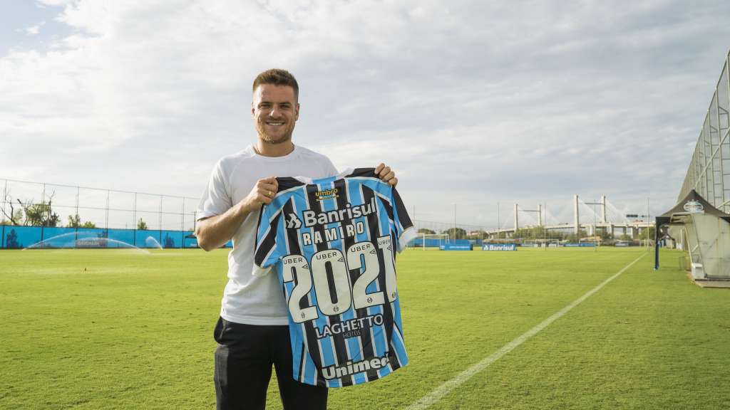 Gaúcho: Grêmio anuncia renovação contratual de Ramiro até 2021 (Foto: Luciano Amoretti / Grêmio FBPA)