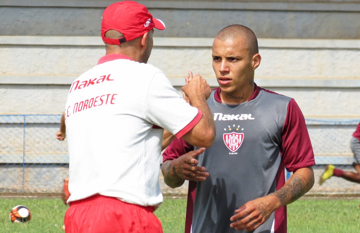 Só no FI: Jogador pego com maconha define jogo no Módulo II de Minas