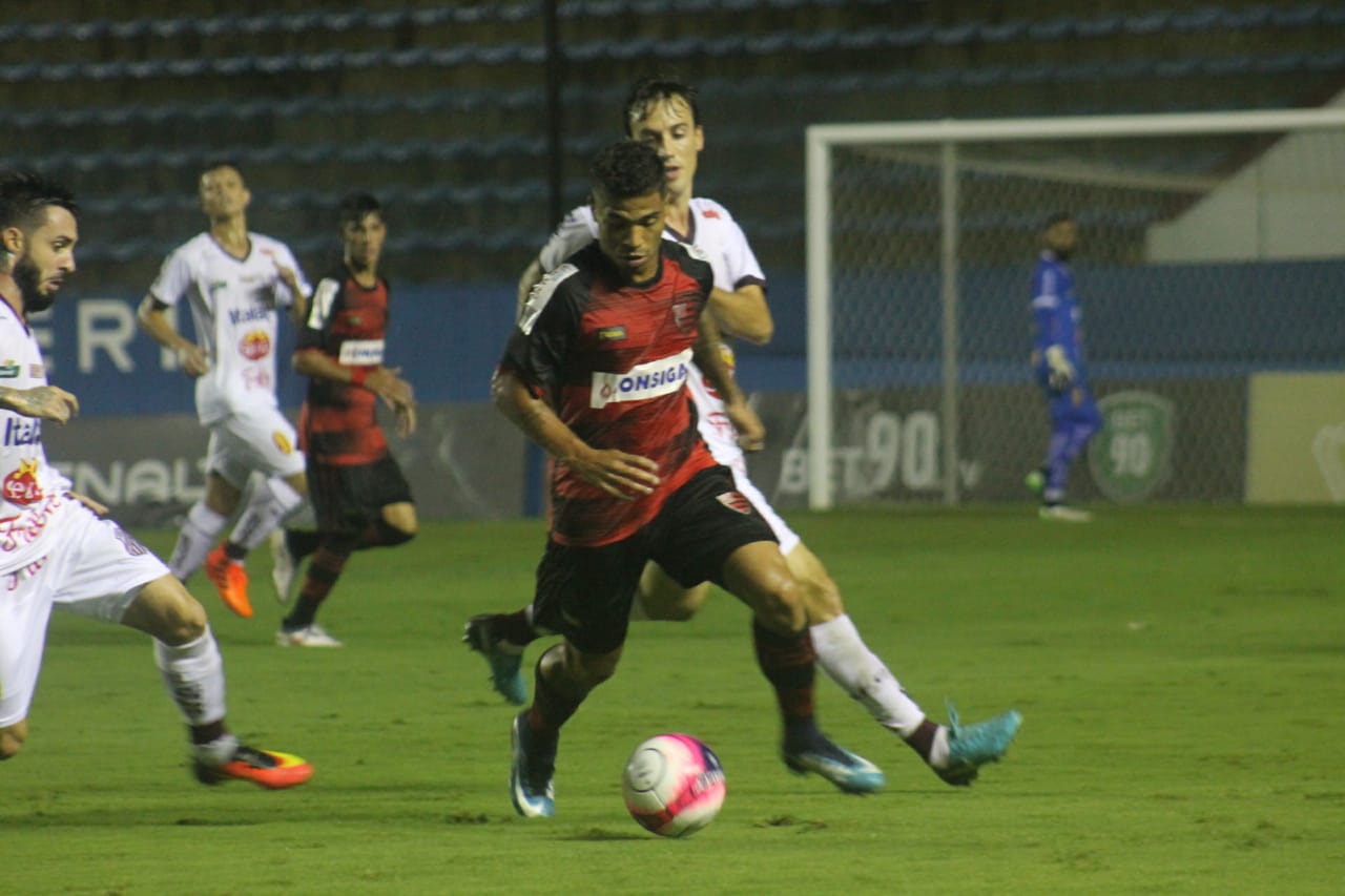 Oeste x São Bernardo – Semifinal começa com duelo entre as duas melhores defesas da A2