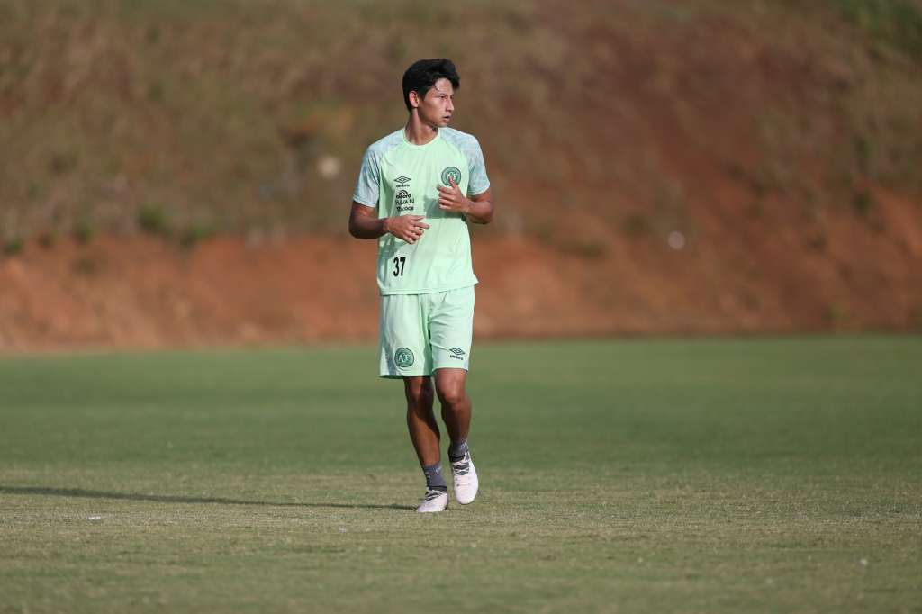 Kendy atuará como titular na lateral direita contra o Avaí - Foto: Sirli Freitas / Chapecoense