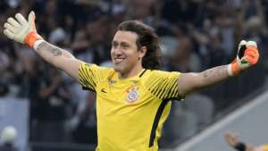 Cássio pede árbitro com personalidade para a decisão com o Palmeiras