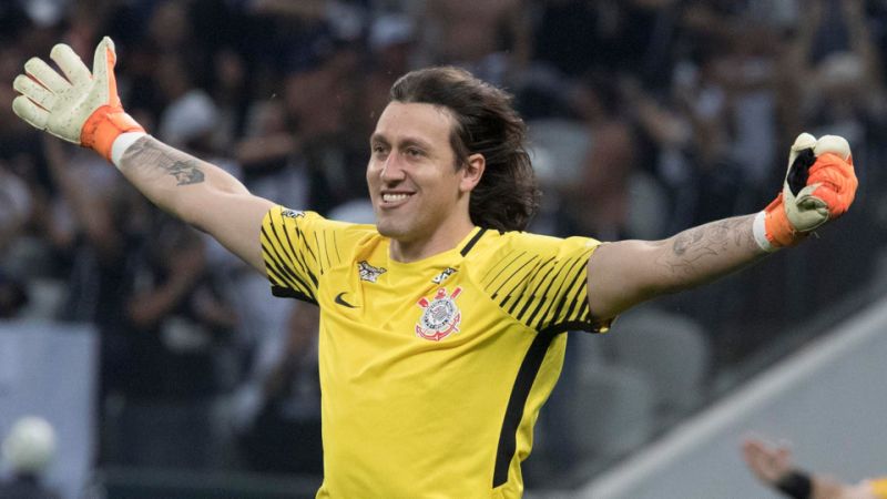 Cássio pede árbitro com personalidade para a decisão com o Palmeiras