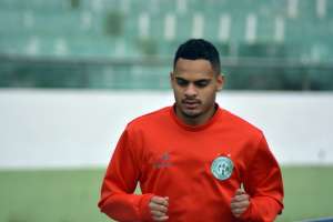 Série B: Vila Nova anuncia contratações de zagueiro Naylhor e meia Juninho