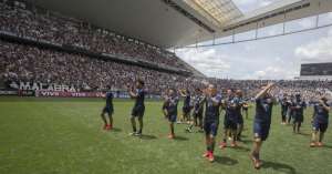 Palmeiras e Corinthians vão abrir treinos à torcida na véspera da final