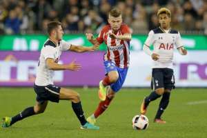 Paraná contrata zagueiro do Santos e meia do Atlético de Madrid