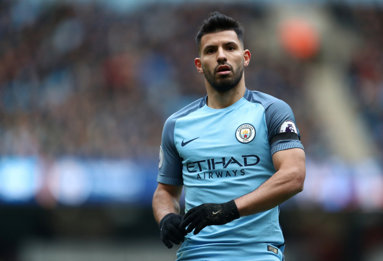 Guardiola descarta Agüero e faz mistério sobre Danilo para pegar Liverpool