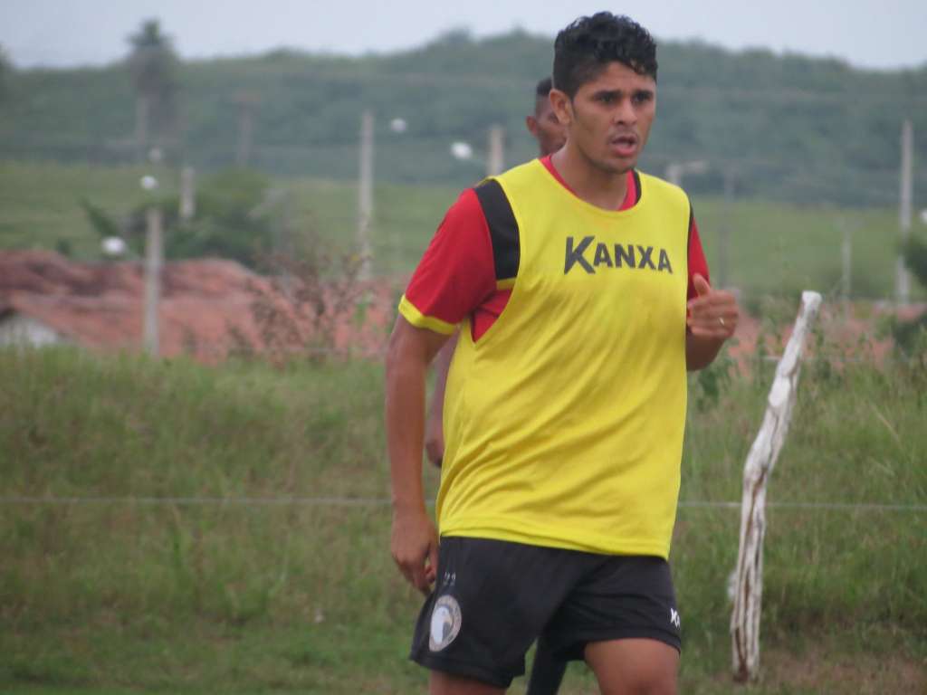 Vagner voltou a treinar no CT do Globo. (Foto: Rhuan Carlos / Globo FC)