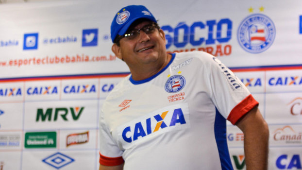 Guto Ferreira, do Bahia, volta a trabalhar após arritmia cardíaca. “O gordinho tá bem!”