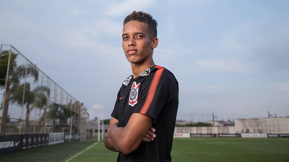 Paulistão: Xodó no Corinthians, Pedrinho revela: ‘Pensei em desistir’