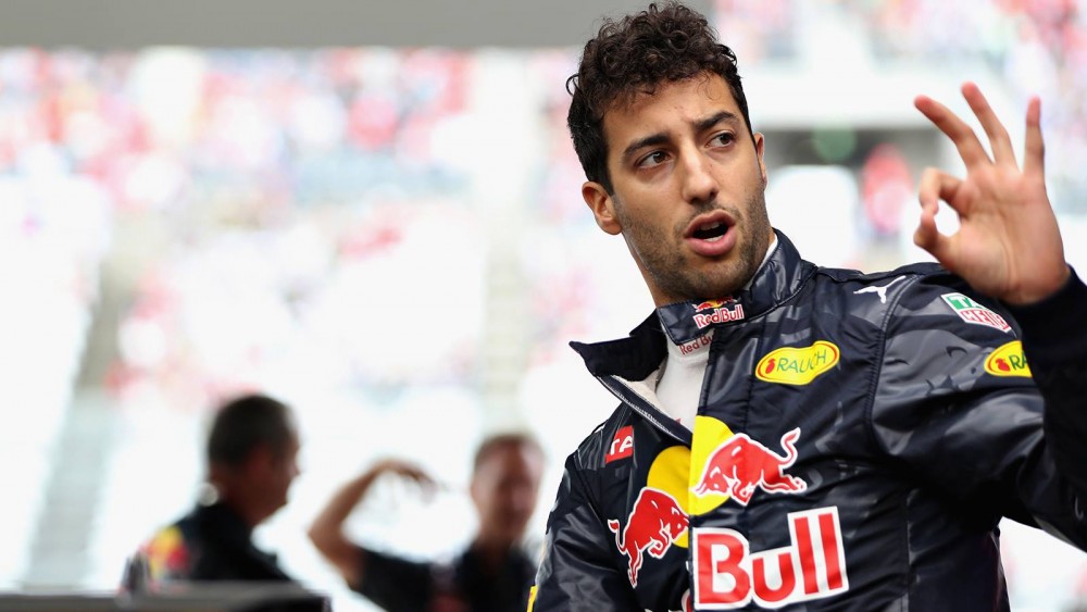 F1: Ricciardo supera Mercedes e Ferrari e lidera 1º treino livre do GP do Bahrein