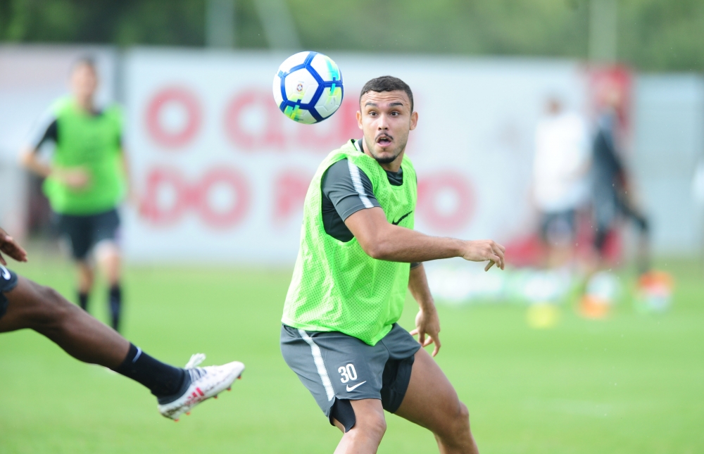 Copa do Brasil: Pottker treina normalmente, mas não tem volta confirmada no Inter