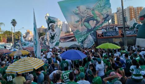 Fotos da vibração da torcida do Guarani na final do Paulista A2. Confira !