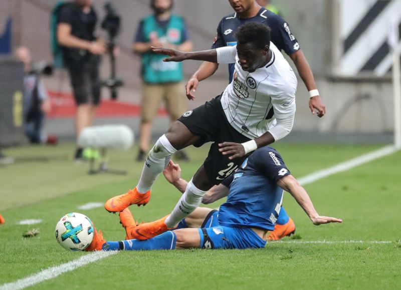 ALEMÃO: Frankfurt empata com Hoffenheim e assume o quarto lugar provisório