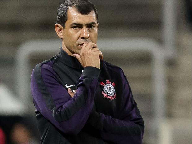 Paulistão: Carille promete mais títulos e destaca campanha sobre rivais do Corinthians