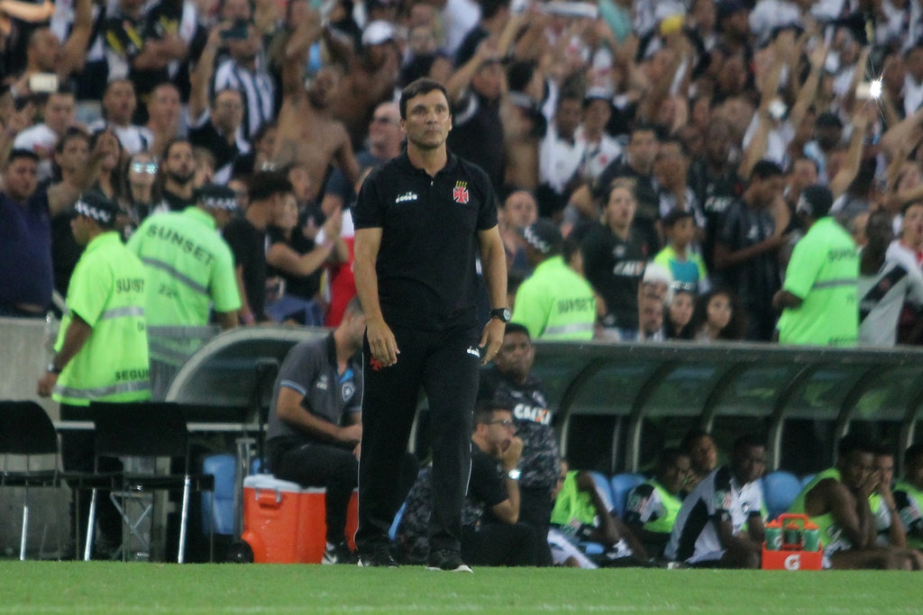 Carioca: Zé Ricardo diz que Vasco foi ao limite, mas admite a frustração: ‘Dor é grande’