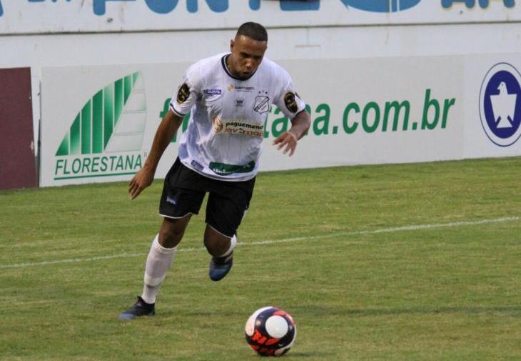 Série D: Destaque da Inter de Limeira na A2, lateral-direito Vinícius Pedalada acerta com a Ferroviária (Foto: Divulgação)