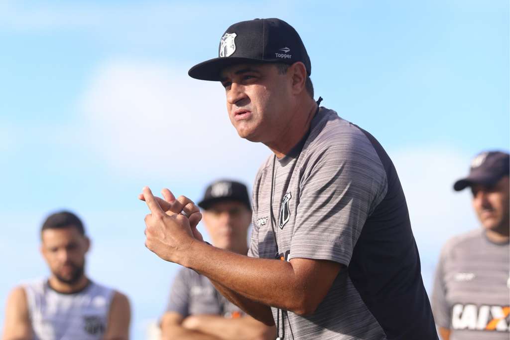 Cearense: Técnico do Ceará, Marcelo Chamusca recebe alta hospitalar após queda de pressão (Foto: Israel Simonton/cearasc.com) 