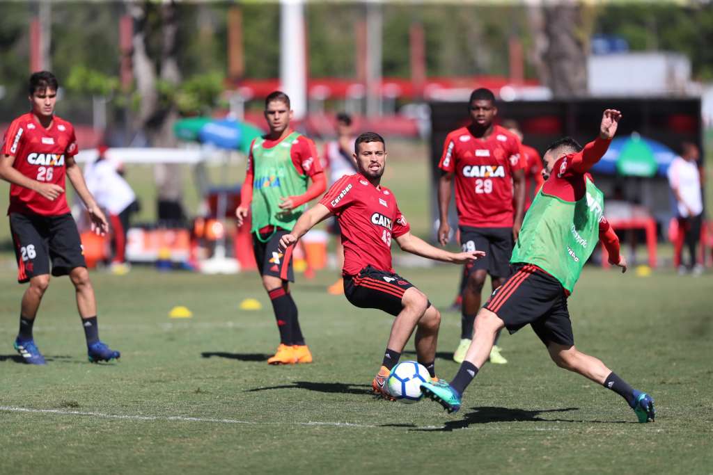 Flamengo treina firme para a estreia do Brasileirão