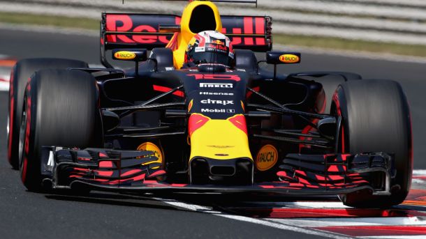 F1: Após decepção, Verstappen vê circuito chinês favorável a ultrapassagens